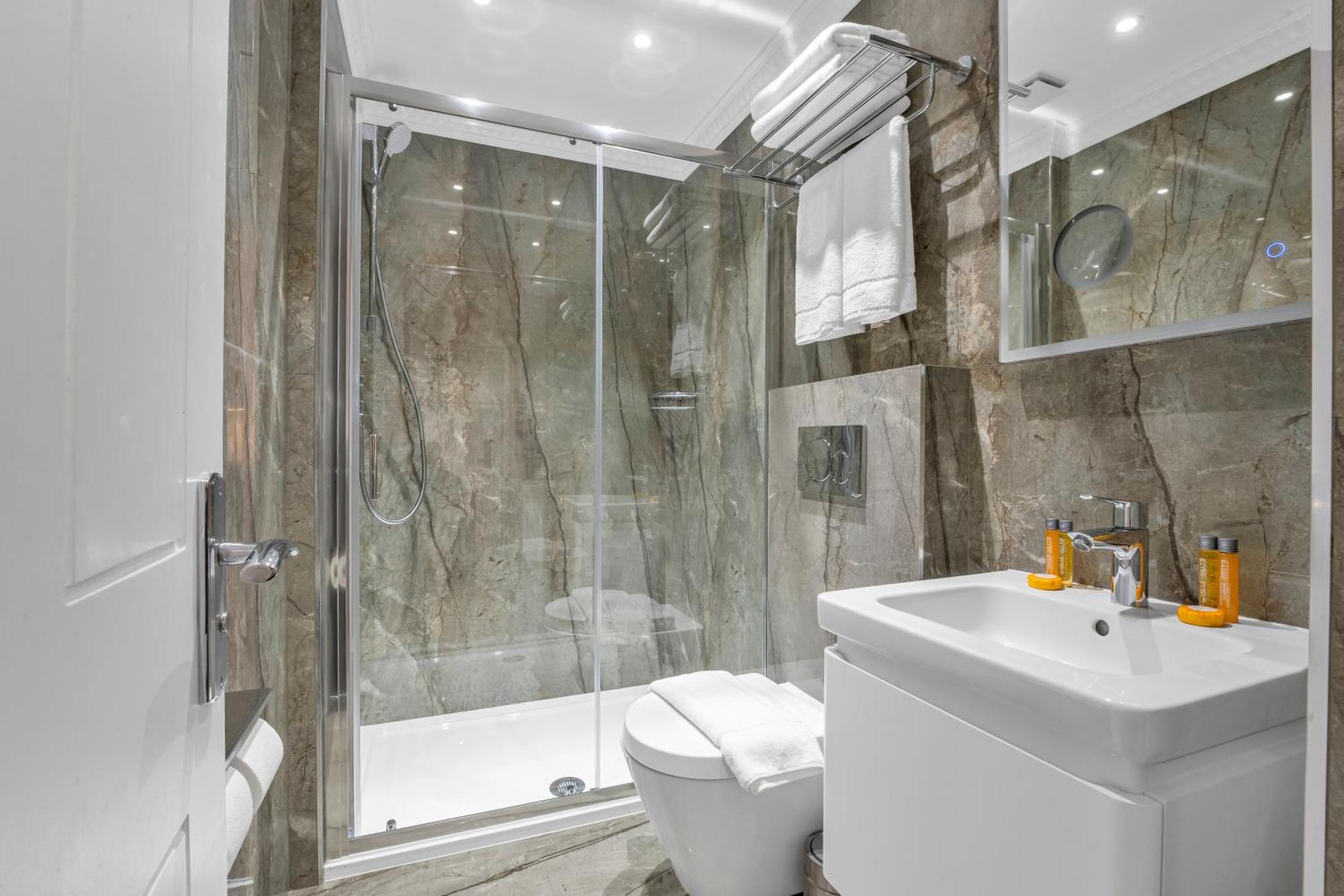 Cleveland Residences Bloomsbury 伦敦 外观 照片